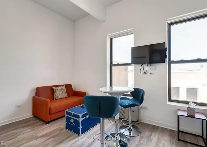 Hotel 747 Lofts By Redawning - River West, Second Floor *