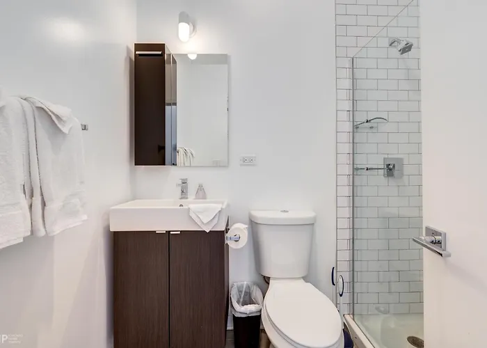 747 Lofts By Redawning - River West, Second Floor *