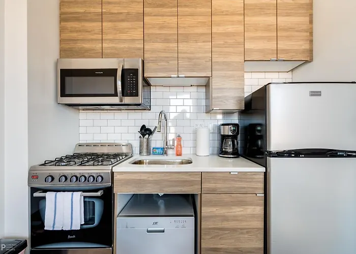 747 Lofts By Redawning - River West, Second Floor Chicago