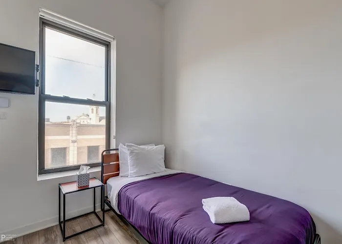 747 Lofts By Redawning - River West, Second Floor * Chicago